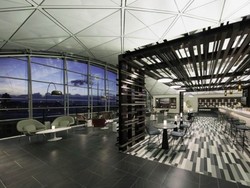 Selamat! Hong Kong Raih Lounge Bandara Terbaik Asia, Kalahkan Changi