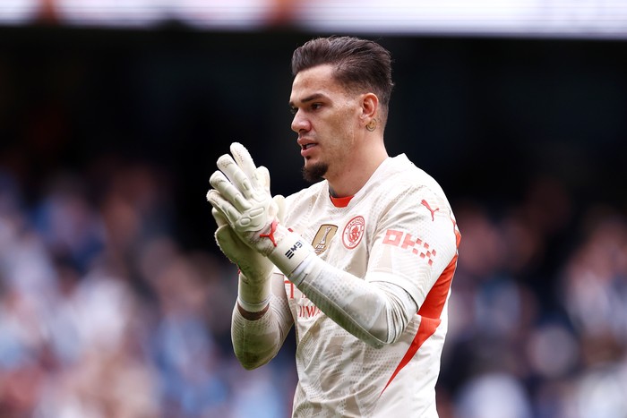MANCHESTER, ENGLAND - SEPTEMBER 14: Ederson of Manchester City applauds the fans following the Premier League match between Manchester City FC and Brentford FC at Etihad Stadium on September 14, 2024 in Manchester, England. (Photo by Naomi Baker/Getty Images)