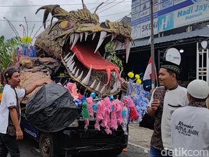 Festival Ndog-ndogan, 50 Ribu Telur Diarak Saat Maulid Nabi di Banyuwangi