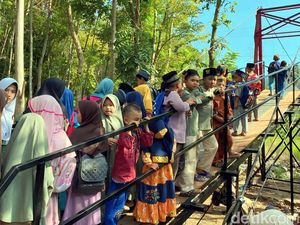 Akhir Kisah Menantang Maut Pelajar SDN Pasir Pogor Sukabumi Akhir Kisah Menantang Maut Pelajar SDN Pasir Pogor Sukabumi