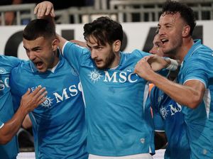 Napoli Kembali Garang Bersama Conte