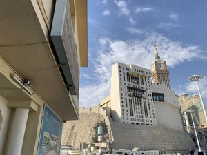 10 Sebutan Lain Kota Makkah yang Diabadikan dalam Al-Quran 10 Sebutan Lain Kota Makkah yang Diabadikan dalam Al-Quran