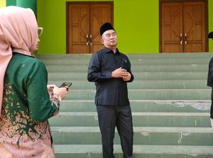 Kades Pamer Uang Dukung Paslon, Pj Bupati Probolinggo Ingatkan Sanksi ASN Kades Pamer Uang Dukung Paslon, Pj Bupati Probolinggo Ingatkan Sanksi ASN