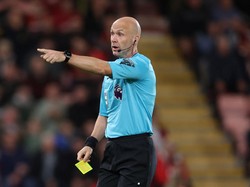 Wasit Bournemouth Vs Chelsea Diliburkan Usai Obral Kartu