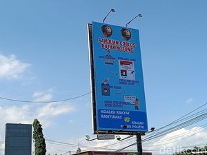 Koalisi Rakyat Banyumas Ungkap Sumber Dana Pasang Baliho Coblos Kotak Kosong Koalisi Rakyat Banyumas Ungkap Sumber Dana Pasang Baliho Coblos Kotak Kosong