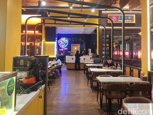 Mencicip Cheesecake Viral dari Singapura di Cat & the Fiddle, Kelapa Gading Mencicip Cheesecake Viral dari Singapura di Cat & the Fiddle, Kelapa Gading