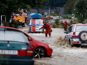 Dampak Perubahan Iklim Terhadap Banjir di Seluruh Dunia Dampak Perubahan Iklim Terhadap Banjir di Seluruh Dunia