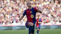 Dani Olmo Cedera Saat Lagi Bagus-bagusnya