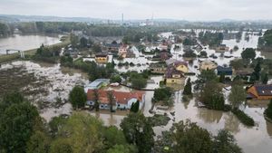 Foto Udara Banjir Bandang Melanda Republik Ceko