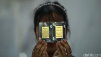 Harga Emas Tertinggi Sepanjang Sejarah, Warga Antusias Beli