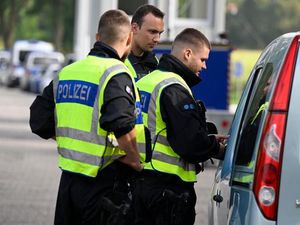 Jerman Mulai Terapkan Kontrol Perbatasan yang Lebih Ketat