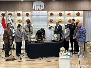 Presiden Joko Widodo Resmikan Kantor FIBA di Jakarta