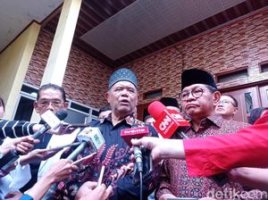 Ditemui Pramono, Kiai di Cakung Mengaku Pendukung Anies