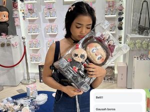 Momen Fuji Borong Labubu, Gantungan Boneka Viral Dipakai Lisa BLACKPINK
