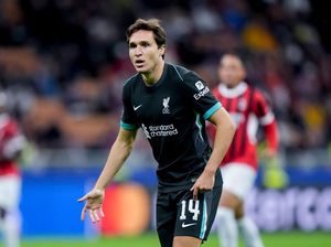 Slot Ungkap Alasan Cuma Beri Debut Singkat ke Chiesa