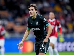 Slot Ungkap Alasan Cuma Beri Debut Singkat ke Chiesa