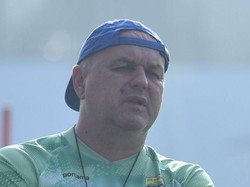 Bojan Pertimbangkan Sanksi Pemotongan Gaji untuk Kakang