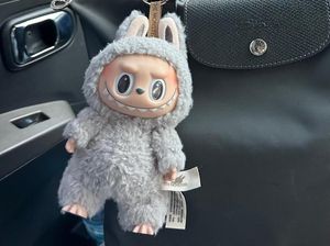 Kata Mereka yang Demam Labubu, Boneka Monster yang Viral di Medsos
