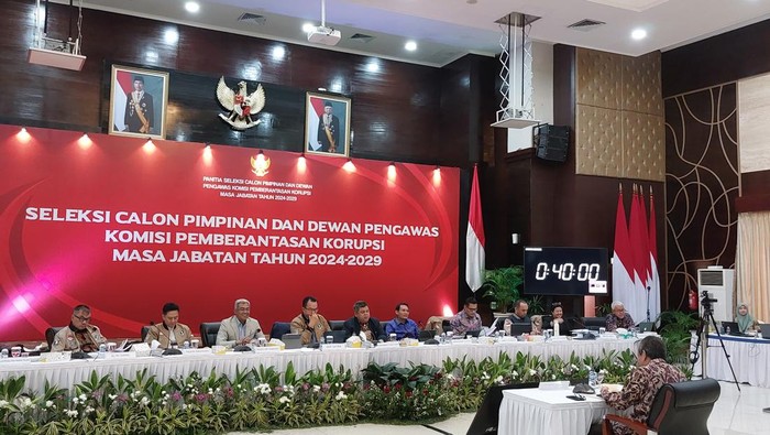 Deputi Pencegahan dan Monitoring KPK Pahala Nainggolan menjalani tes wawancara capim KPK periode 2024-2029. (Yogi-detikcom)