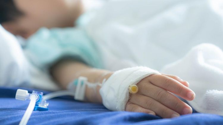 Bola Terhantam di Sekolah: Bocah 11 Tahun Derita Stroke Langka