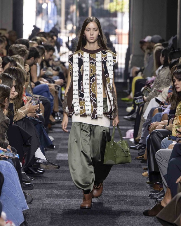 JW Anderson/Women’s Spring Summer 2025/Foto: jwanderson.com