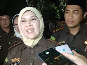 MA Belum Beri Salinan Kasasi ke Kejati Jatim, Eksekusi Ronald Terganjal MA Belum Beri Salinan Kasasi ke Kejati Jatim, Eksekusi Ronald Terganjal