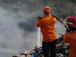 Walkot Duga Ada 4 Titik Api di Kebakaran TPSA Bagendung Cilegon