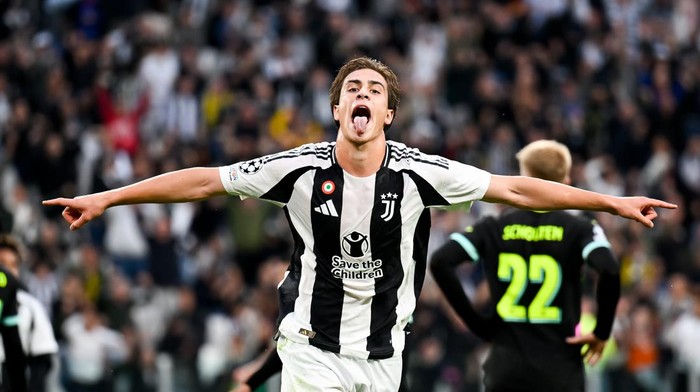 TURIN, ITALY - SEPTEMBER 17: Kenan Yildiz of Juventus celebrates after scoring his teams first goal during the UEFA Champions League 2024/25 League Phase MD1 match between Juventus and PSV Eindhoven at Juventus Stadium on September 17, 2024 in Turin, Italy. (Photo by Daniele Badolato - Juventus FC/Juventus FC via Getty Images)