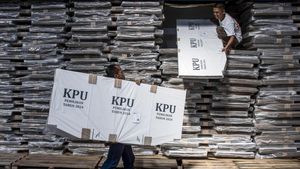 Melihat Logistik Pilkada di Gudang KPU Bandung Barat