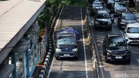 Nggak Kapok-kapok, Pengendara Nekat Terobos Jalur TransJ