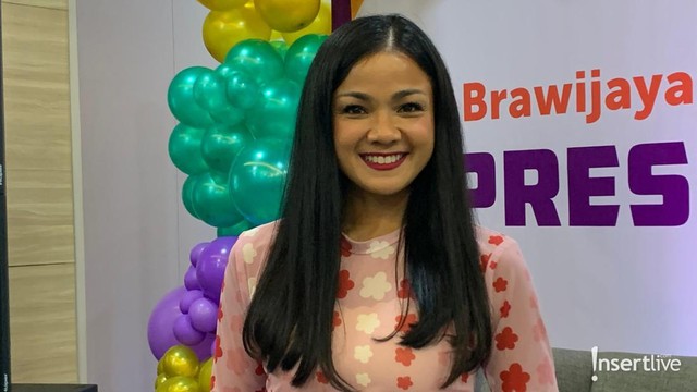 Berita Seputar Selebriti Insertlive Terkini : Alami Burn Out Parah, Nirina Zubir Tak Keluar Rumah 2 Bulan