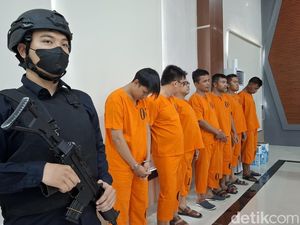 Ungkap Kasus 30 Kg Sabu-11 Ribu Ekstasi, Polda Riau Amankan Oknum Polisi Sumsel Ungkap Kasus 30 Kg Sabu-11 Ribu Ekstasi, Polda Riau Amankan Oknum Polisi Sumsel