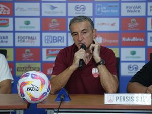 Kena Comeback Persebaya 1-2, Pelatih Persis Beri Catatan ke Pemainnya