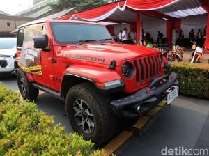 Penampakan Puluhan Mobil-Motor yang Disita dari Bos Narkoba Penampakan Puluhan Mobil-Motor yang Disita dari Bos Narkoba