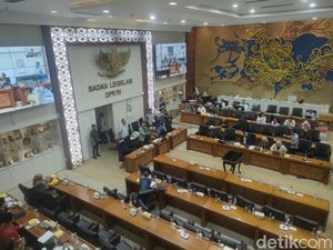 Seluruh Anggota DPR RI Akan Dapat Tanda Penghargaan di Akhir Masa Jabatan