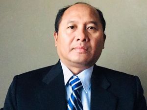 Legislasi Ugal-Ugalan