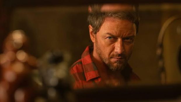 Cuplikan adegan dalam film Speak No Evil.