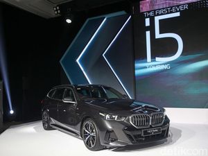 Penjualan Mobil Listrik di Jerman Melorot, Ini Pendapat BMW Penjualan Mobil Listrik di Jerman Melorot, Ini Pendapat BMW