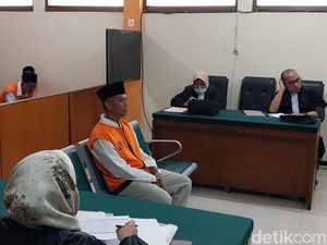 Tukang Pijat Pemutilasi Warga Surabaya di Malang Lolos dari Hukuman Mati Tukang Pijat Pemutilasi Warga Surabaya di Malang Lolos dari Hukuman Mati