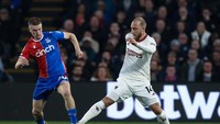 Adam Wharton (Crystal Palace). Man City sudah menggaet Nico Gonzalez di musim dingin, tapi tetap berniat menambah ketangguhan di lini tengah dan Wharton sudah masuk radar. Foto: CameraSport via Getty Images/Andrew Kearns - CameraSport