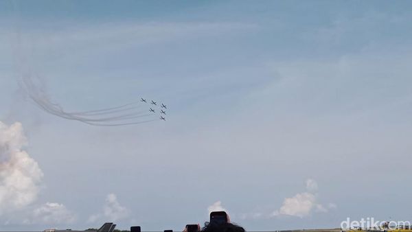 Atraksi Pesawat hingga Taksi Terbang di Bali International Airshow 2024