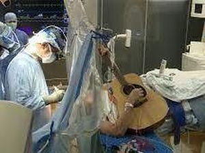 Operasi Otak Bisa Dilakukan Saat Sadar? Ini Prosedur di Mayapada Hospital Operasi Otak Bisa Dilakukan Saat Sadar? Ini Prosedur di Mayapada Hospital