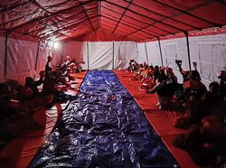 Kemensos Salurkan Ragam Bantuan untuk Korban Gempa Bandung