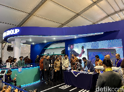 Luhut: Bakal Lebih Banyak Bengkel Pesawat di Indonesia