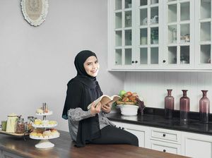 Kiat Kyanavara Sukses Raih Cuan dari Shopee Live di Segmen Home Living Kiat Kyanavara Sukses Raih Cuan dari Shopee Live di Segmen Home Living