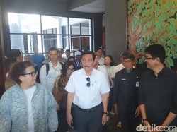 Luhut soal Pedagang Tak Tertampung di Pasar Seni Borobudur: Miskomunikasi Saja