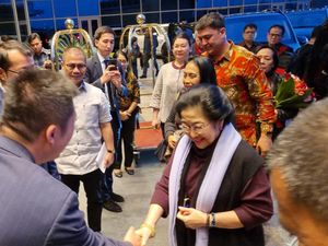 Megawati Tiba di Uzbekistan, Bakal Ziarah Makam Al Bukhari-Terima Profesor HC