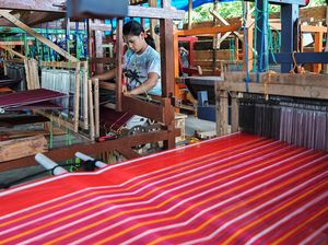 Peran Ekonomi Kreatif sebagai Pilar Baru Menyejahterakan Warga