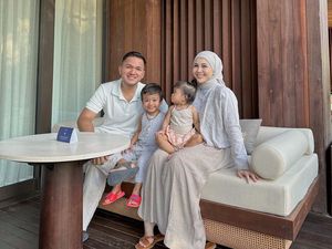 Kesha Ratuliu Umumkan Hamil Anak Ketiga, Bersyukur Meski di Luar Ekspektasi Kesha Ratuliu Umumkan Hamil Anak Ketiga, Bersyukur Meski di Luar Ekspektasi
