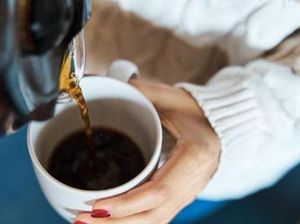 Minum Kopi Memang Baik untuk Kesehatan, Tapi Bisa Bahaya untuk Kelompok Ini Minum Kopi Memang Baik untuk Kesehatan, Tapi Bisa Bahaya untuk Kelompok Ini